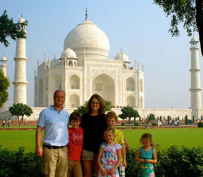 Narendra Gupta, Best tourist guide for Taj Mahal Agra