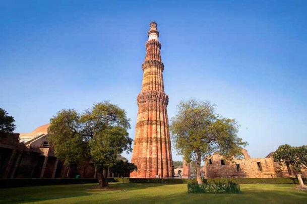 Taj Mahal day tour from Delhi Package